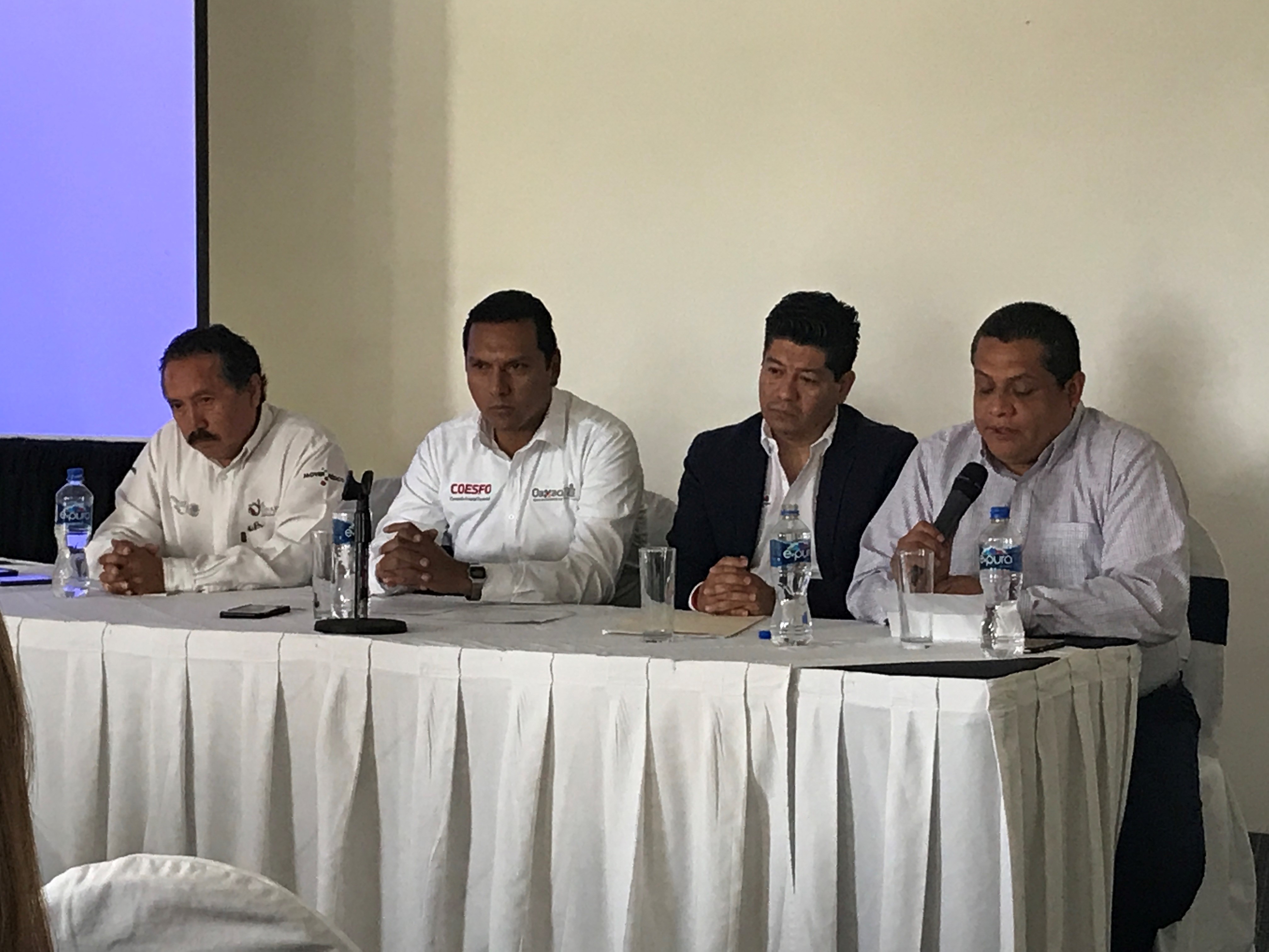 Entrega de la Estrategia Estatal de Reducción de Emisiones por Deforestación y Degradación de bosques EEREDD+ Oaxaca